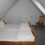 Se-lf Apartment *